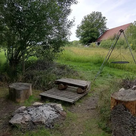 Gosciniec Kaszarnia Kamienne Farmház *